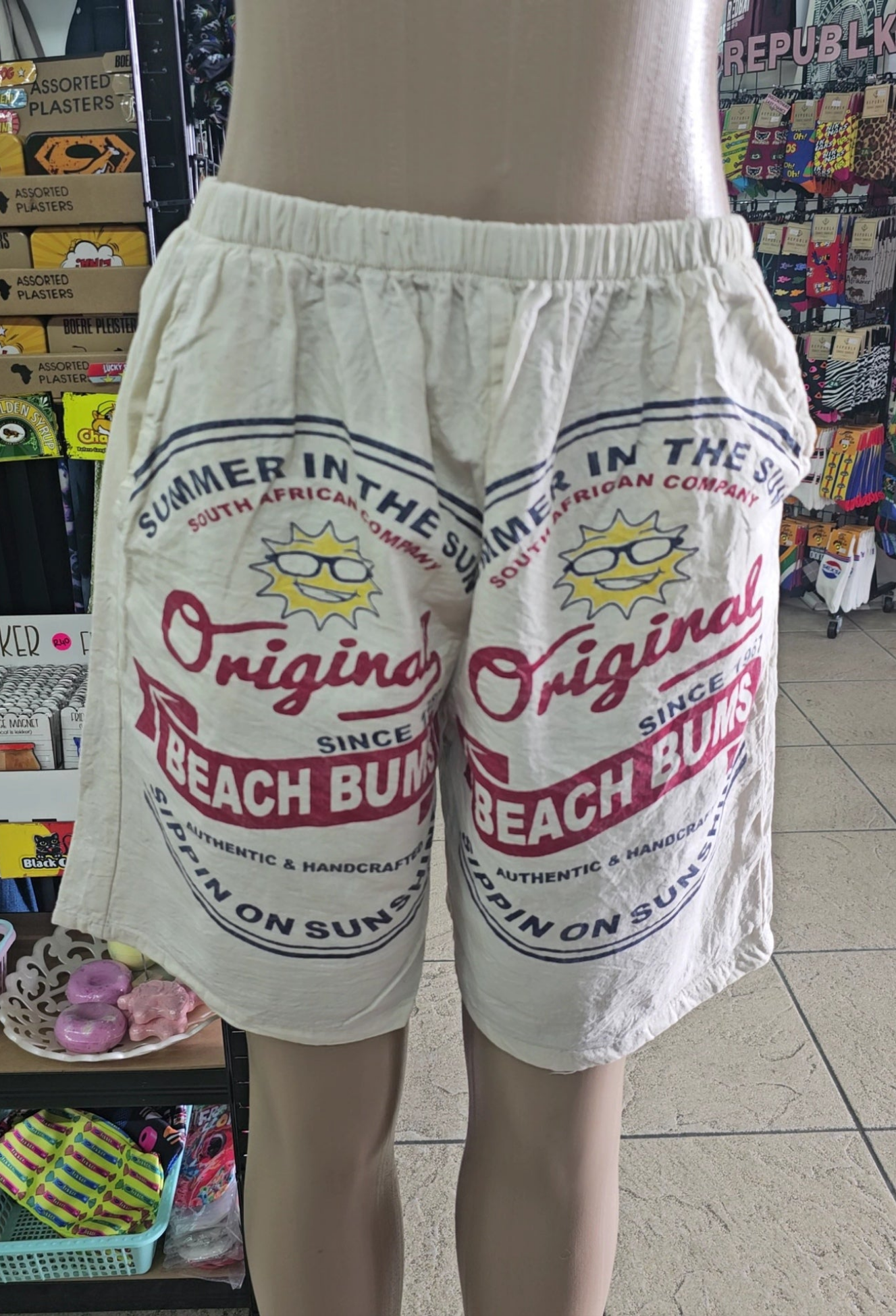 Off white beach bums Flour Bag baggies