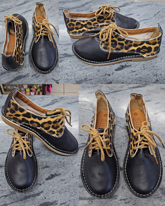 Black & Leopard Print Vellies - Synthetic