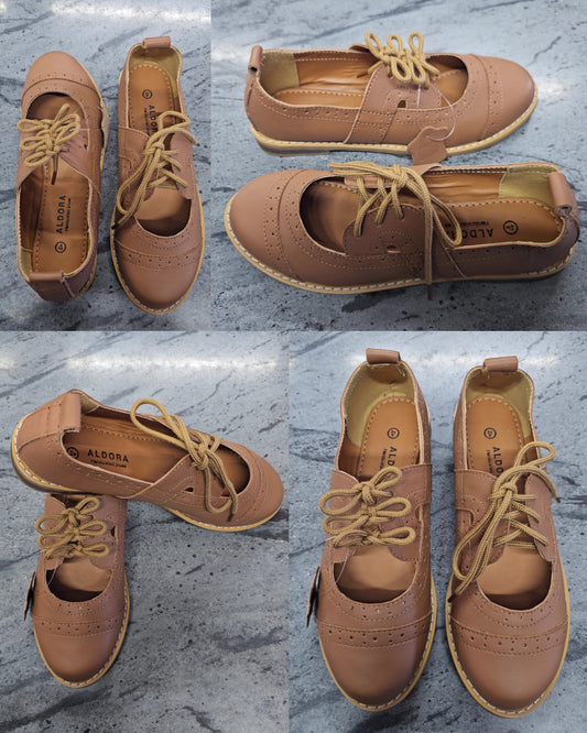 Aldora Genuine Leather Signature Brogue Tan