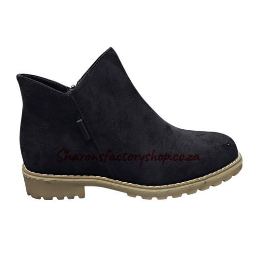 H202601 Black Ankle Boot