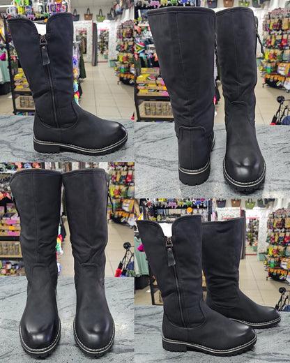 A2 Mid Size Black Boot